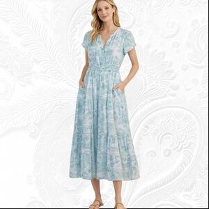 C By One Chic Pastel Green & White Women's Midi/Maxi Dress